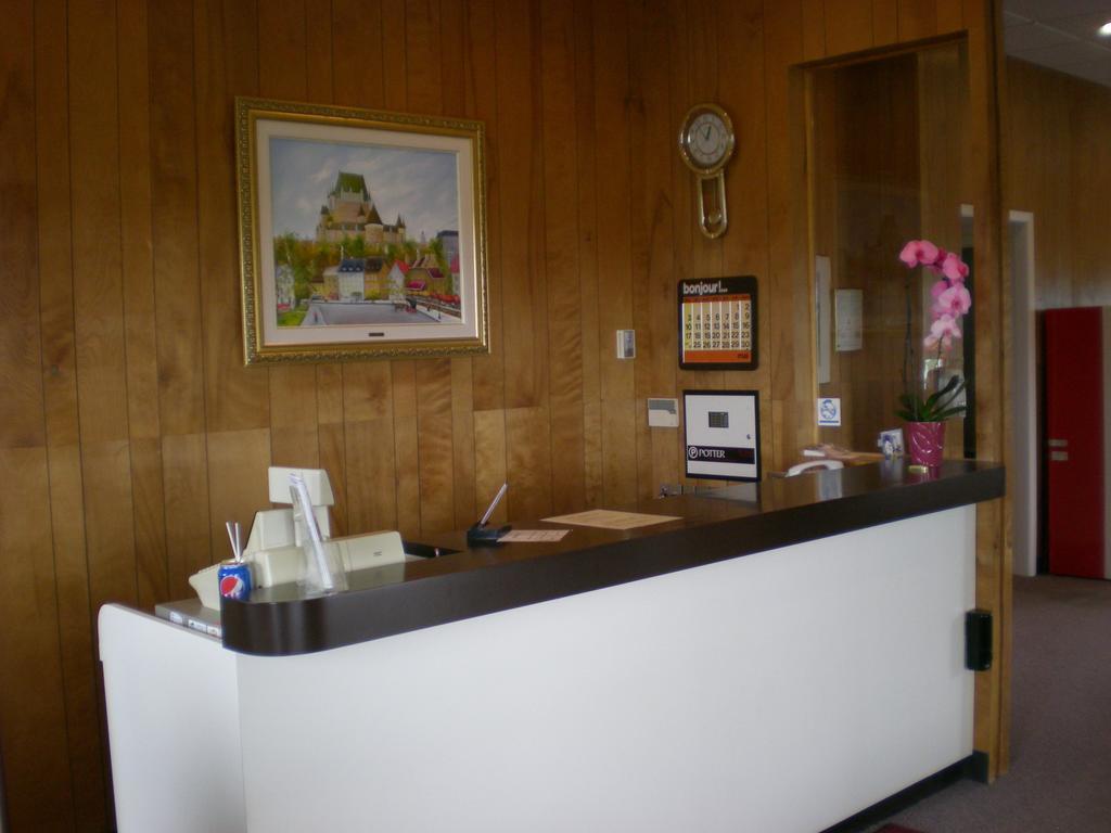 Motel Vaudreuil מראה חיצוני תמונה